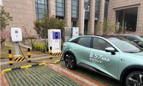 安徽首座V2B充电站EPC示范项目建成投运,汽车变身发电站,新能源车主赚钱啦!