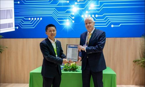 权威认证护航出海征程!Intertek 为正泰电源液冷储能户外柜系列产品颁发 ETL、CB、CE等系列证书