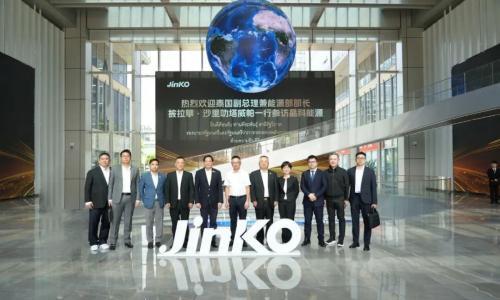 晶科能源李仙德就深化光伏技术、拓展储能应用及东南亚新能源产业布局展开深度对话