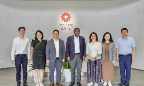 联合国助理秘书长塞尔温·哈特莅临星星充电参观会谈,共商绿色能源合作